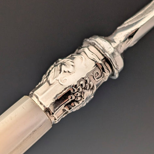 約 1875 年英國古董白色珍珠母手柄甜點餐具,6 對,帶托盤